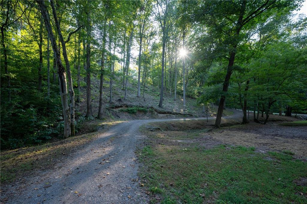 678 River Bend Rd., Plainville, GA 30733