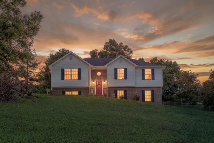 92 Abbey Rd., Ringgold, GA 30736