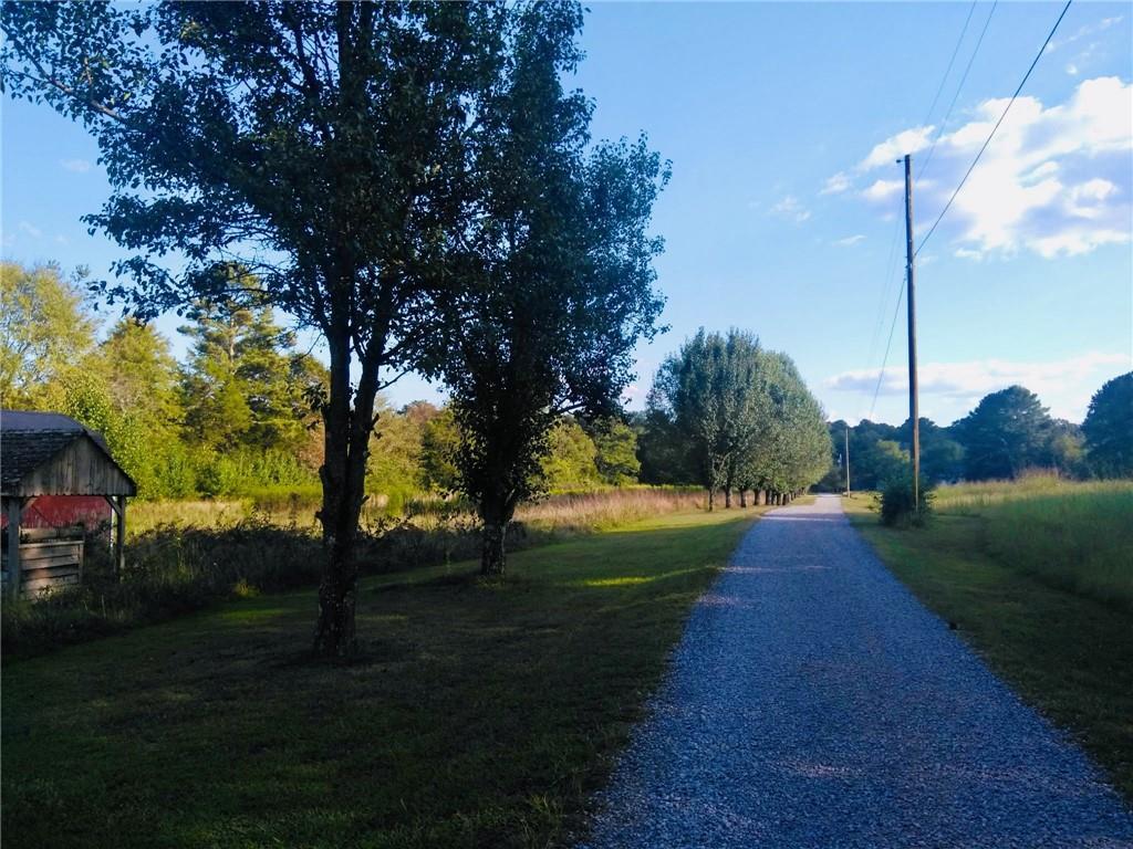 1517 Ninety Seven Springs Rd., Dalton, GA 30721