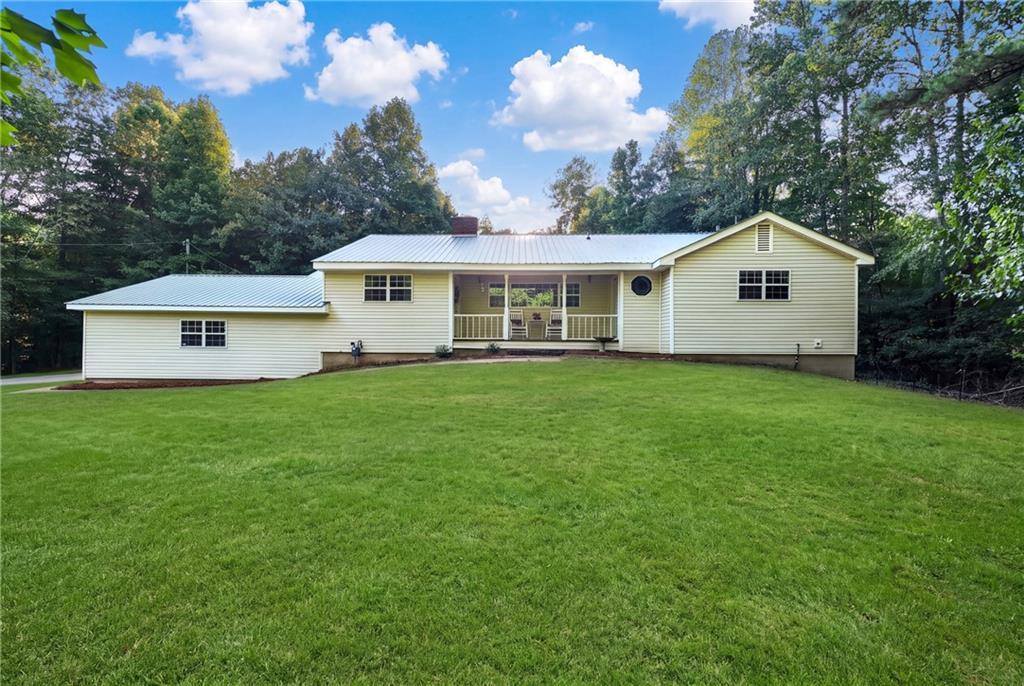 109 Lakeview Cir., Cumming, GA 30040