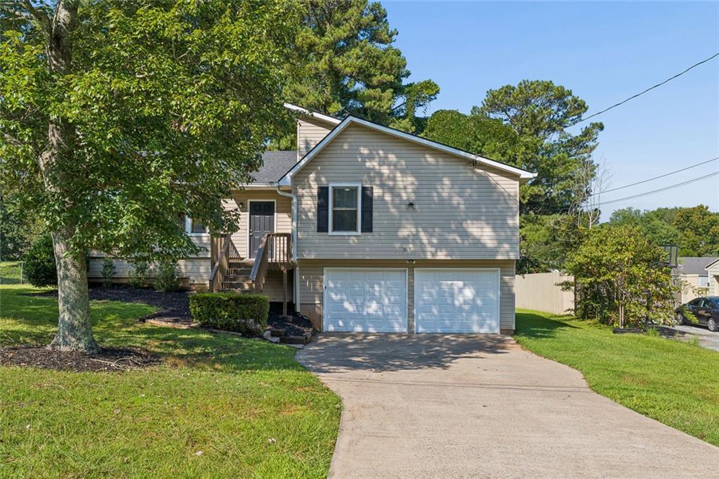 1015 Malibu Dr., Marietta, GA 30066