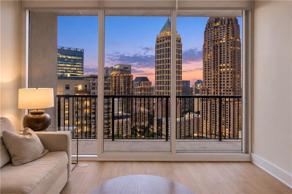 1080 Peachtree St. #2201, Atlanta, GA 30309