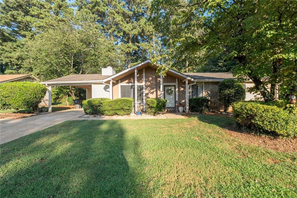 447 Summerville Dr., Lawrenceville, GA 30046