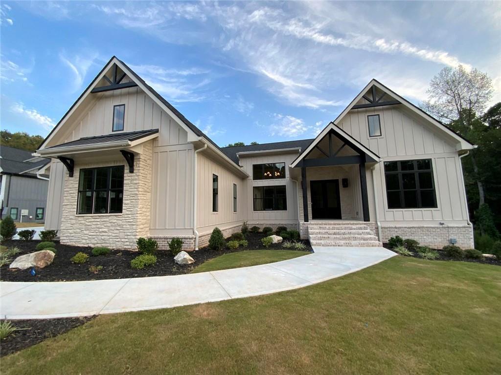 2468 Rockbridge Rd., Conyers, GA 30012