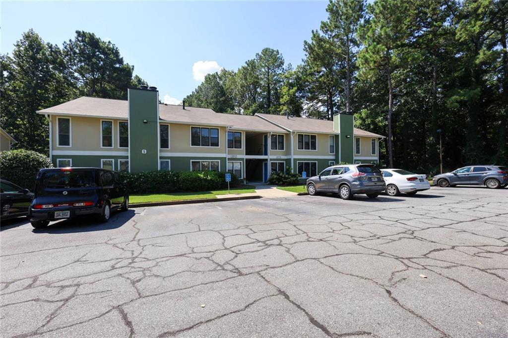 1322 Branch Dr., Tucker, GA 30084