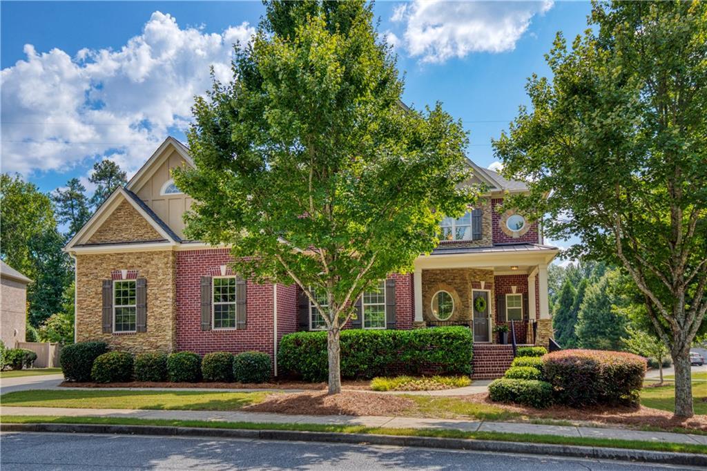 11001 Estates Cir., Alpharetta, GA 30022