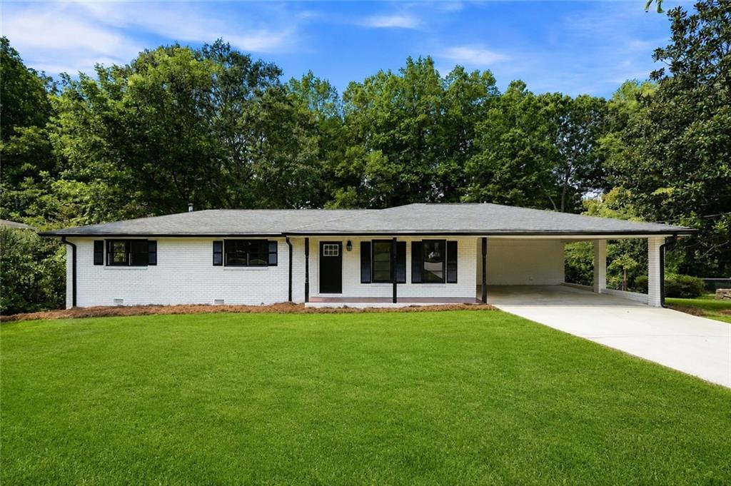 4114 Lauada Dr., Douglasville, GA 30135