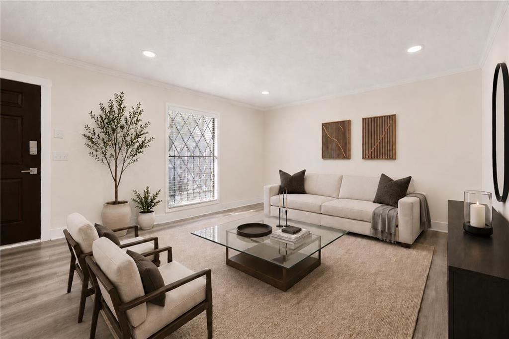 3298 Abbeywood Dr., Decatur, GA 30034