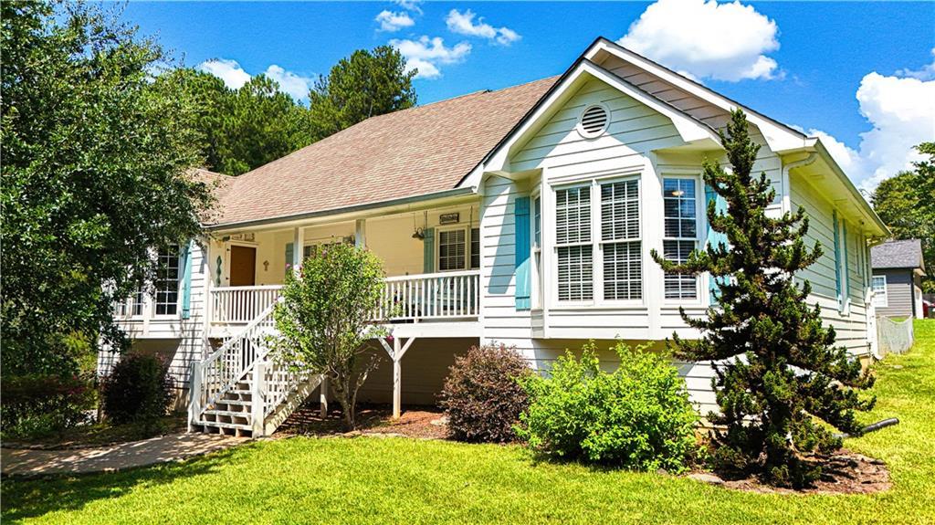 149 Maplelake Dr., Acworth, GA 30101