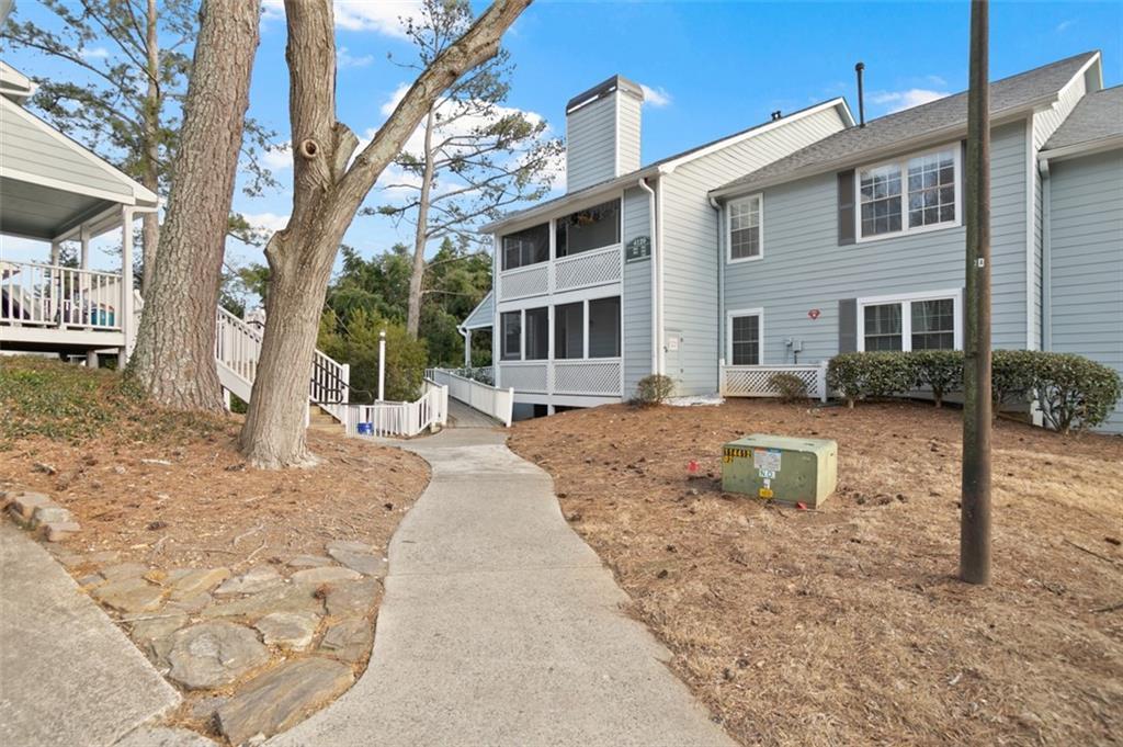 4120 Riverlook Pkwy. #203, Marietta, GA 30067