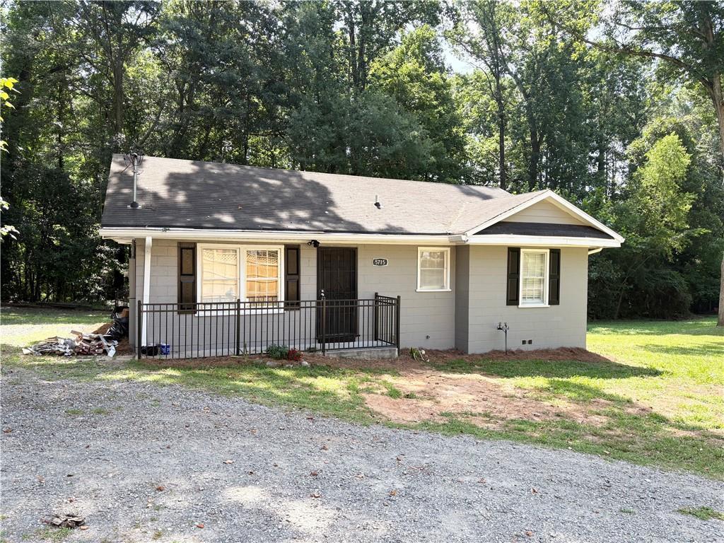 5715 Harding Dr., Mableton, GA 30126