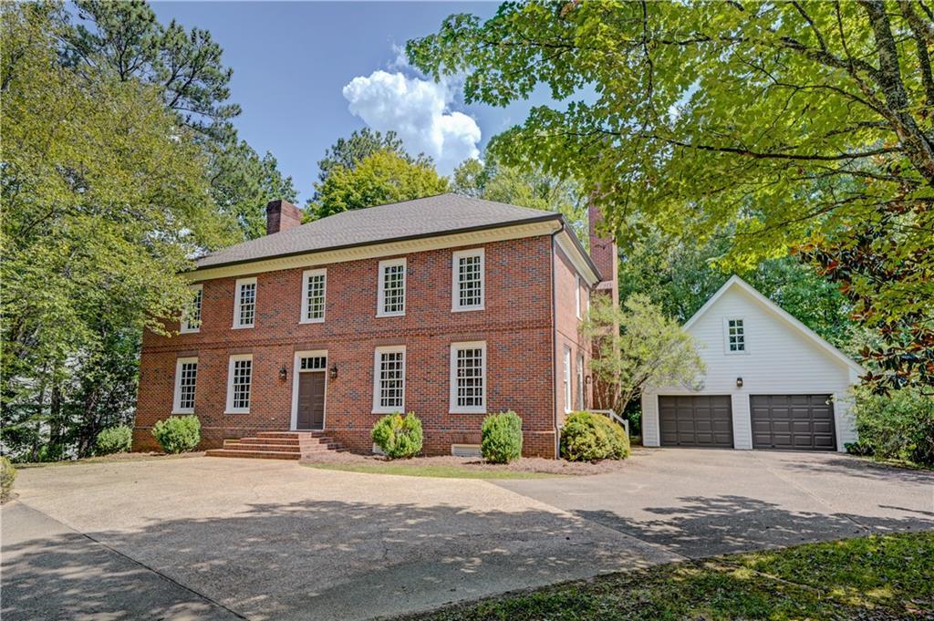 1740 Highgrove Club Dr., Milton, GA 30004