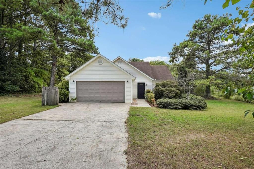 23 Abington Court, Euharlee, GA 30120
