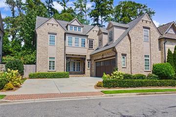 New Homes with Master Bedrooms on the 1st Floor That Attend Dunwoody High School: August 29th to September 4th
