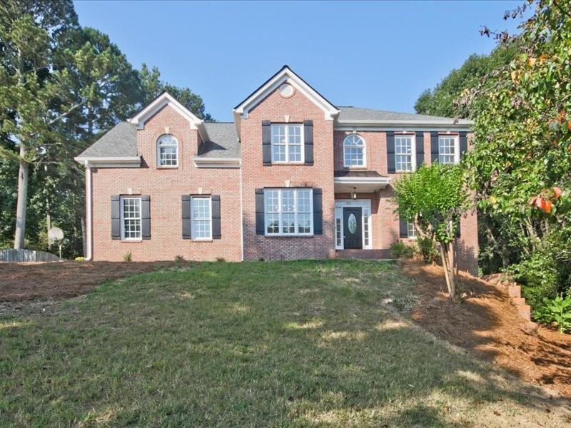 2265 Amberbrook Ln., Grayson, GA 30017