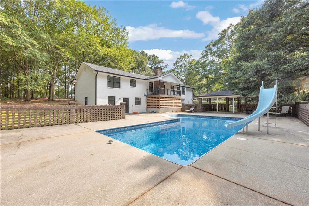 540 Bay Creek Rd., Loganville, GA 30052