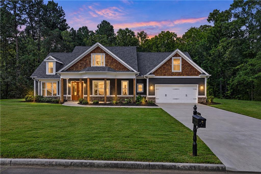 425 Blossom Tr., Acworth, GA 30101