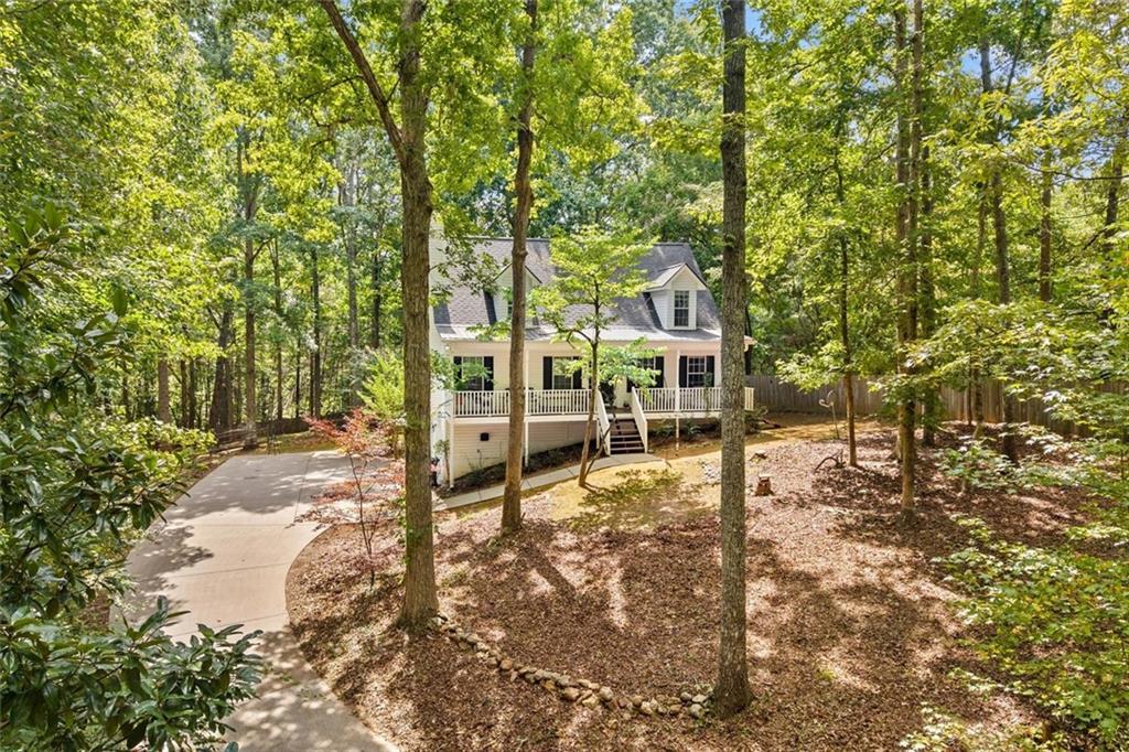 439 Fairview Rd., Ball Ground, GA 30107