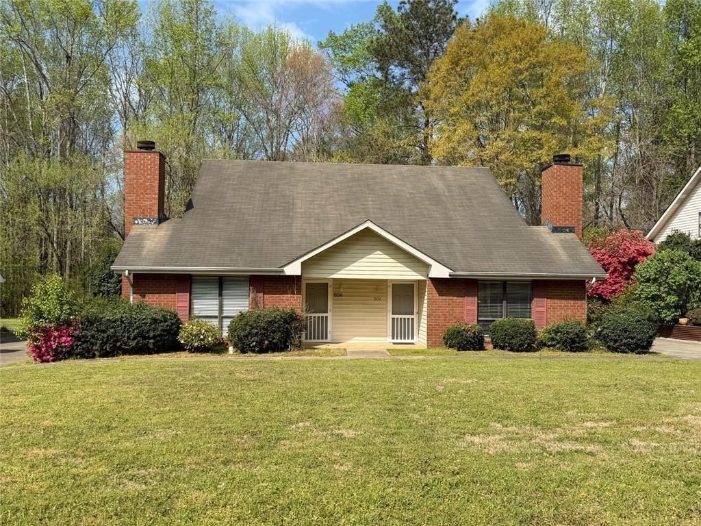 504-6 Plymouth Ln., Alpharetta, GA 30009