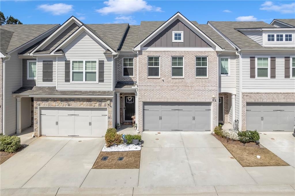 7689 Baron Rd., Fairburn, GA 30213