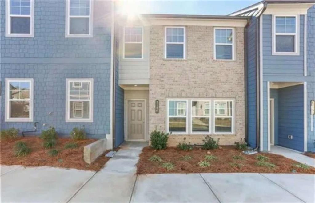 2106 Stillhaven Pl., Douglasville, GA 30135