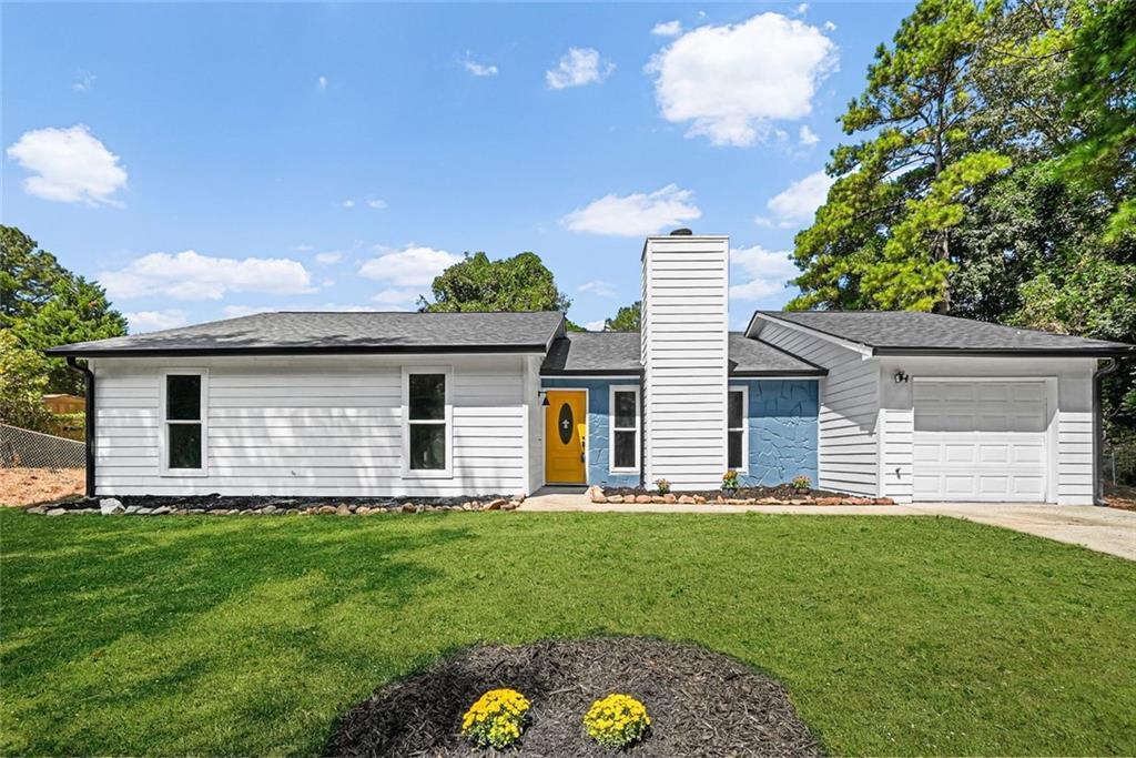 612 Towngate Blvd., Jonesboro, GA 30238