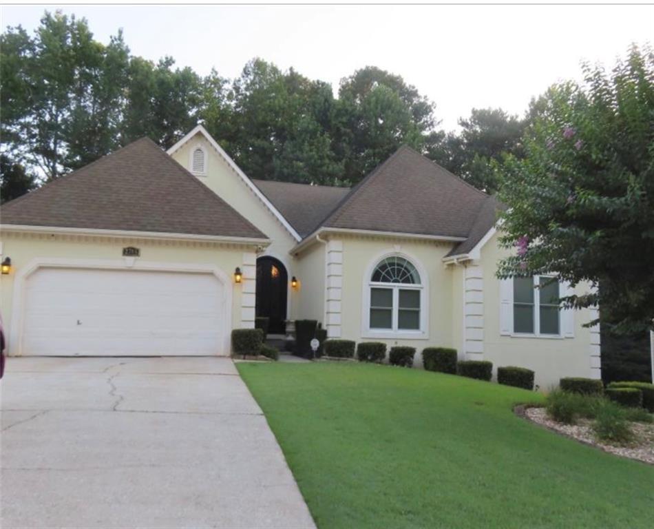 2785 Autumn Lake Ln., Decatur, GA 30034