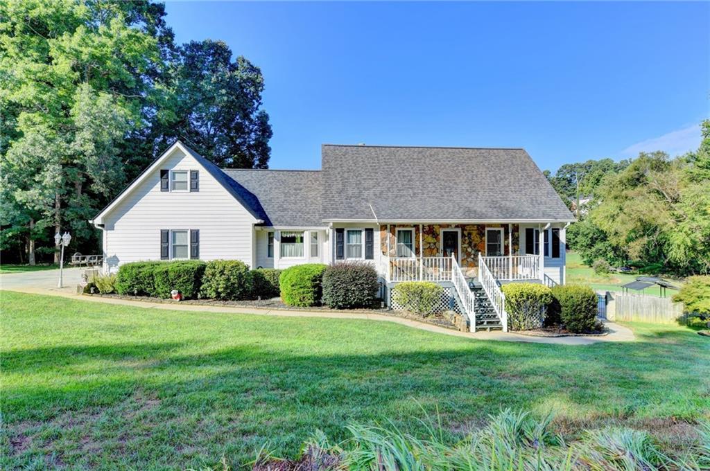 2100 Oak Village Ln., Lawrenceville, GA 30043