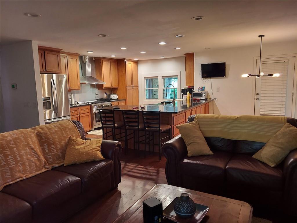 2401 Chauncey Ln., Marietta, GA 30064