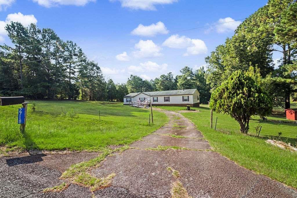 2718 Triune Mill Rd., Thomaston, GA 30286