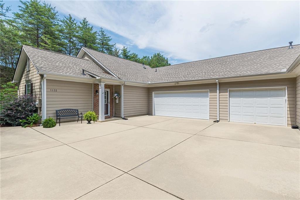 1132 Camry Cir., Dallas, GA 30157
