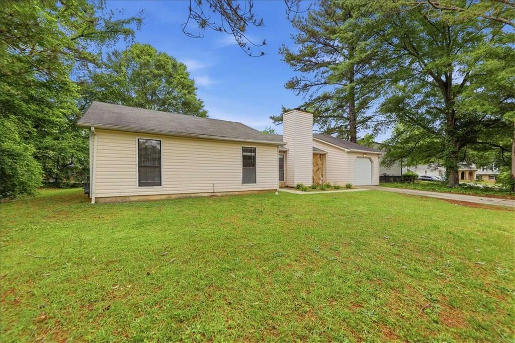 608 Crestmont Ct., Jonesboro, GA 30238