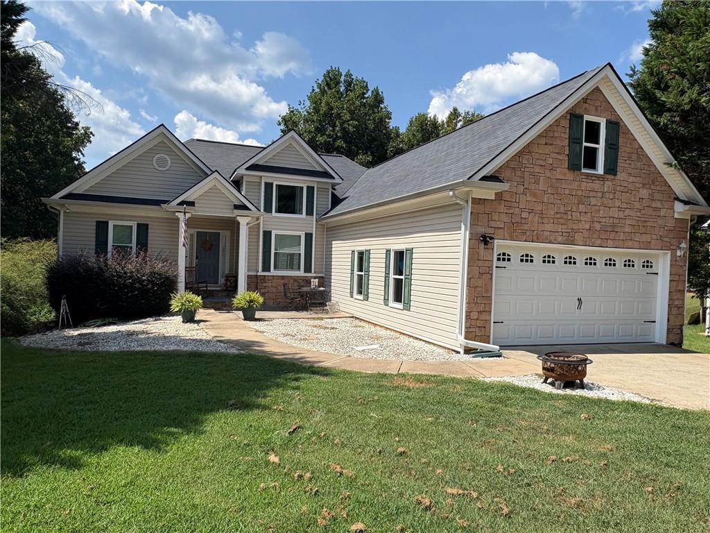 4370 Old Wyndoham Ct., Gainesville, GA 30506