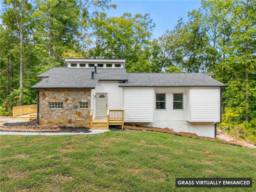 98 Kettlewood Dr., Lilburn, GA 30047