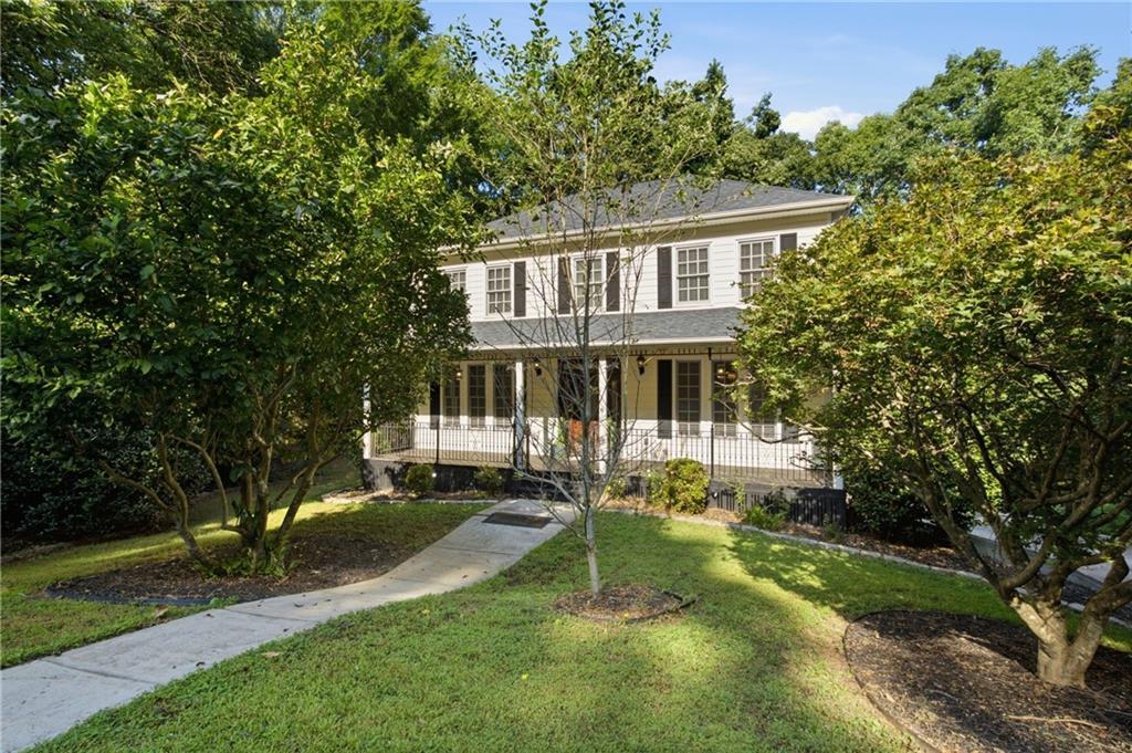 1593 Walkway Ct., Lilburn, GA 30047
