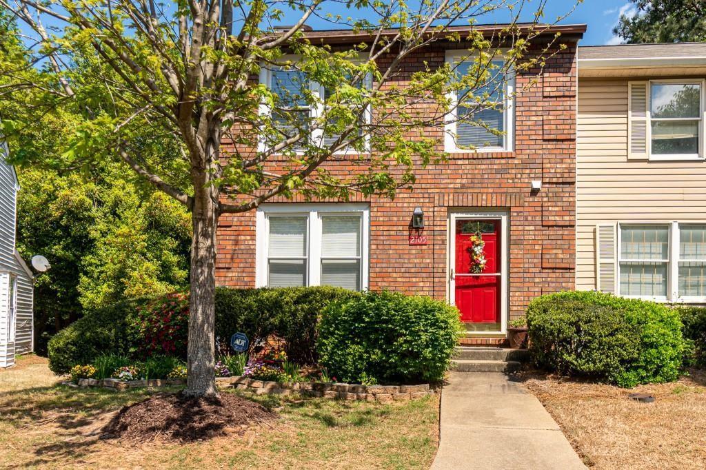2105 Fairways Ct., Kennesaw, GA 30144