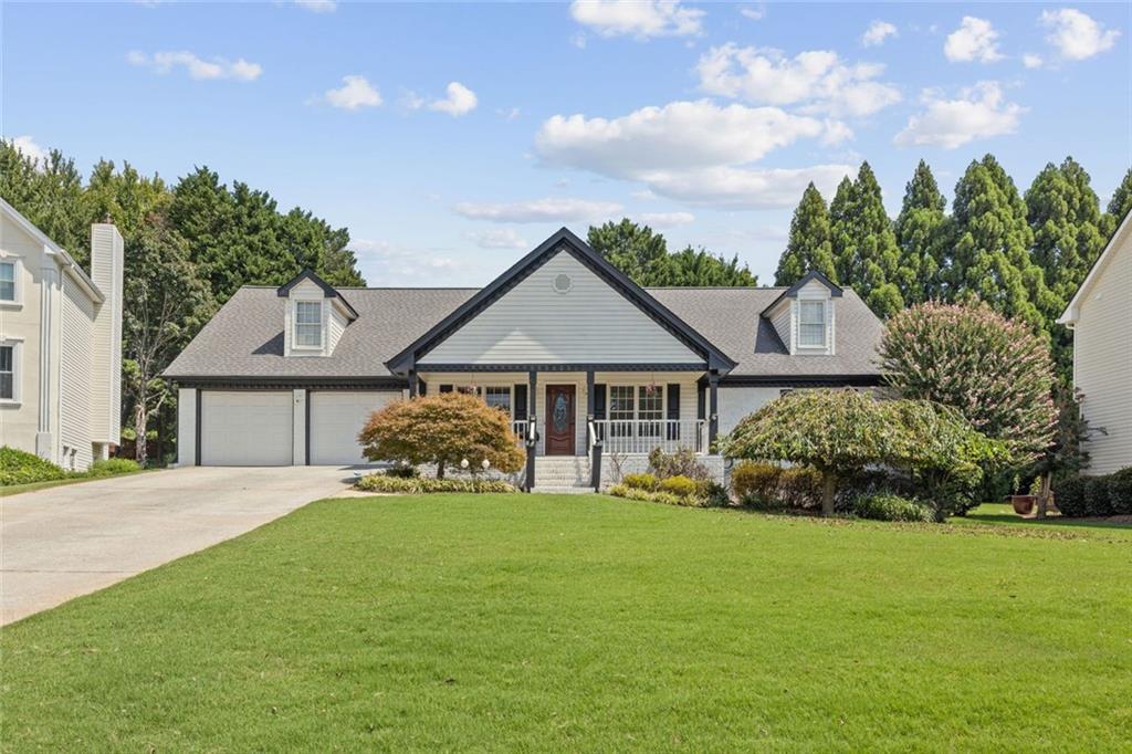 850 Rose Crest Dr., Lawrenceville, GA 30044
