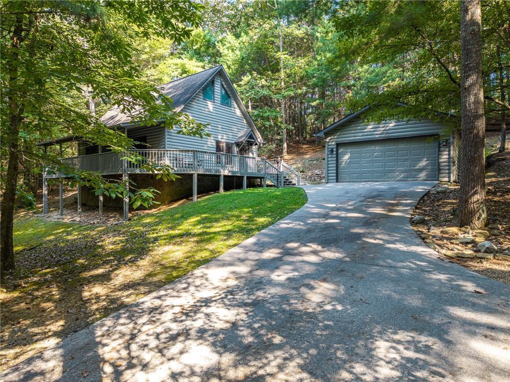 153 Blackberry Falls Dr., Ellijay, GA 30536