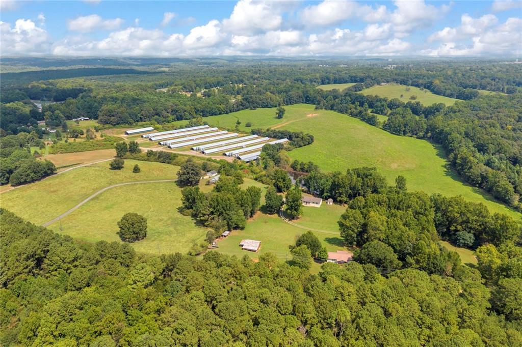7668 Mud Creek Rd., Alto, GA 30510