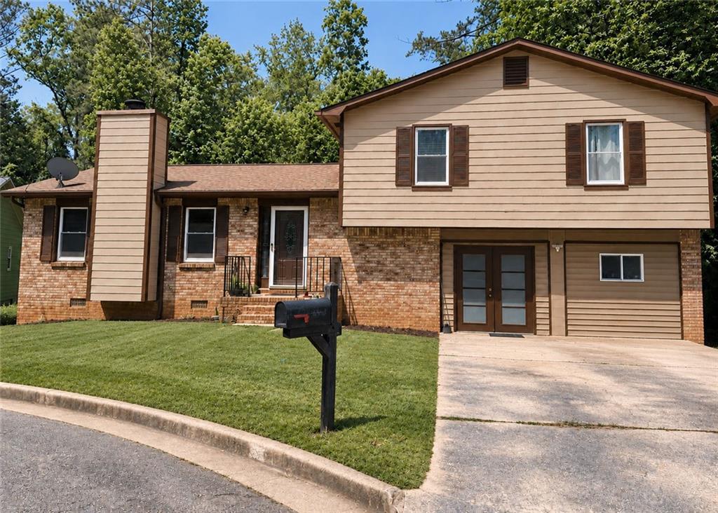 4431 Autumn Hill Dr., Stone Mountain, GA 30083