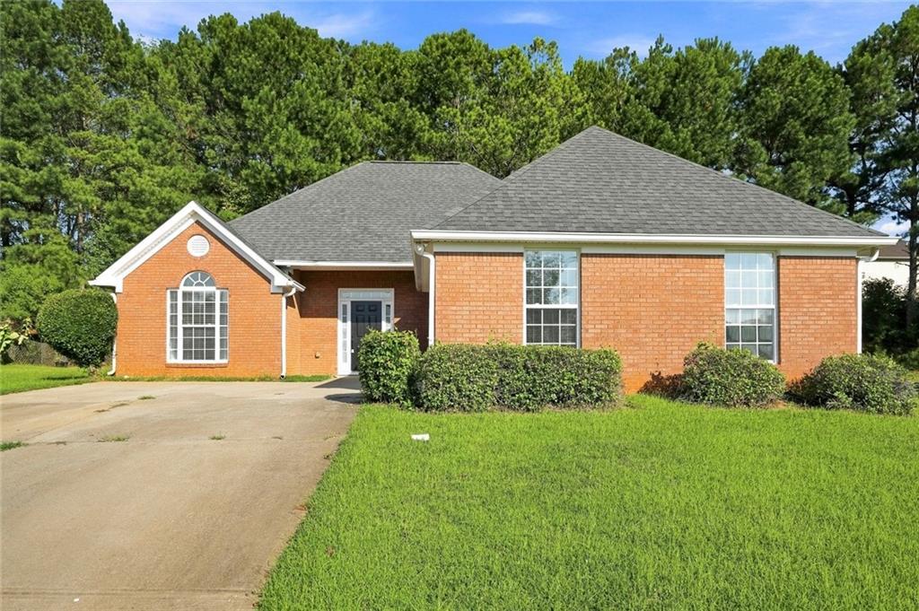 1335 Saint Isabella Ct., Locust Grove, GA 30248