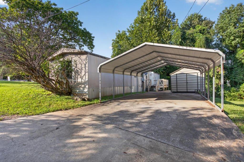 357 E Second St., Blue Ridge, GA 30513