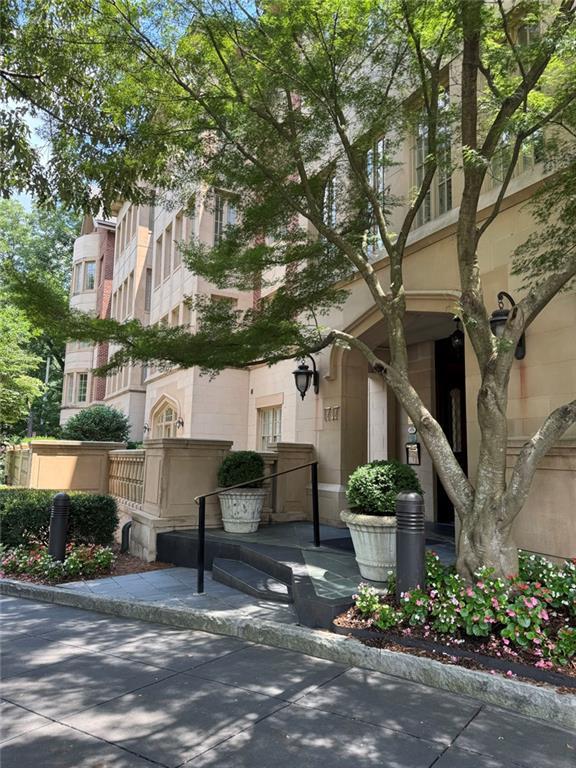 1717 N Decatur Rd. #111, Atlanta, GA 30307