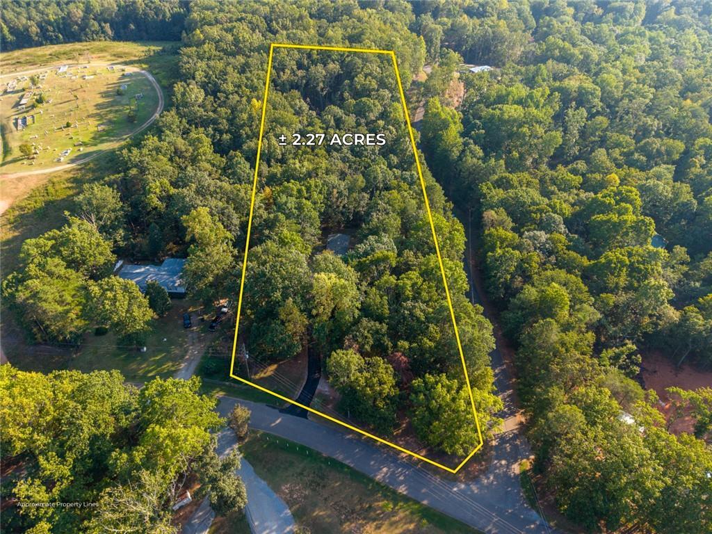 81 Cherokee Tr., Ball Ground, GA 30107