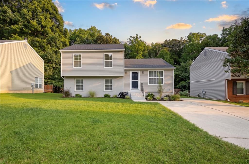 5612 Pine Gate Dr., Atlanta, GA 30349