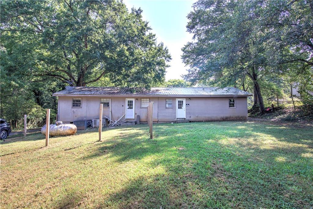 46 Young St., Cartersville, GA 30120