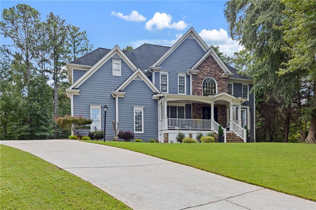 685 Red Sunset Cir., Powder Springs, GA 30127