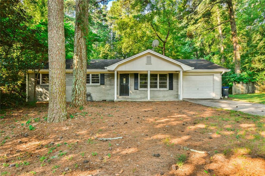 625 Long Cir., Lawrenceville, GA 30044