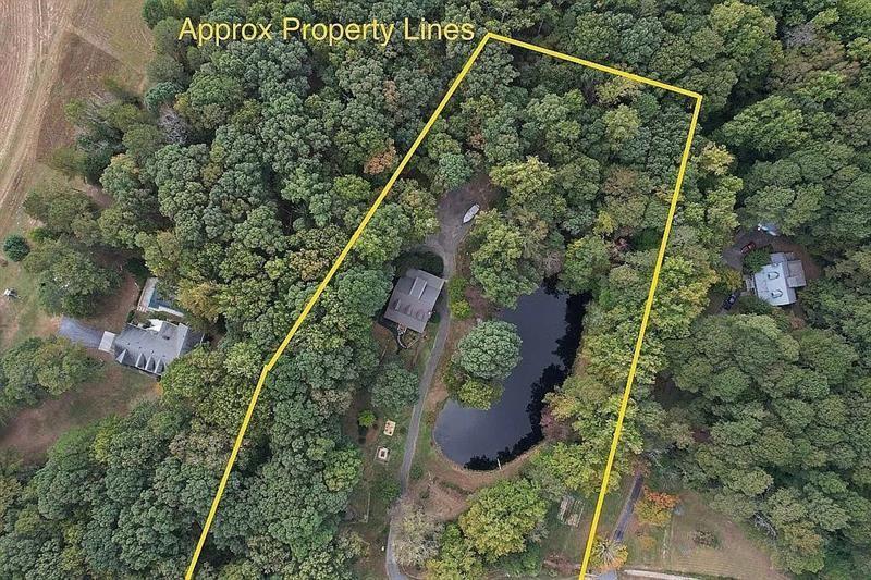 1655 Rockdale Cir., Snellville, GA 30078
