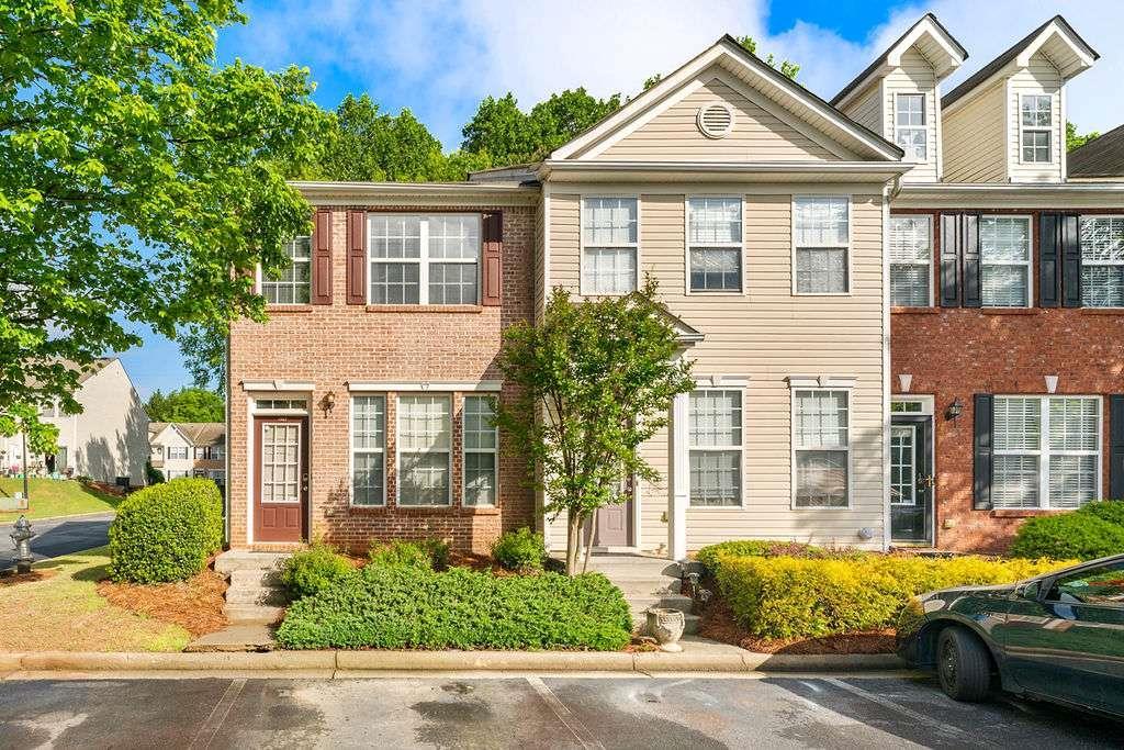 1343 Penhurst Dr., Lawrenceville, GA 30043